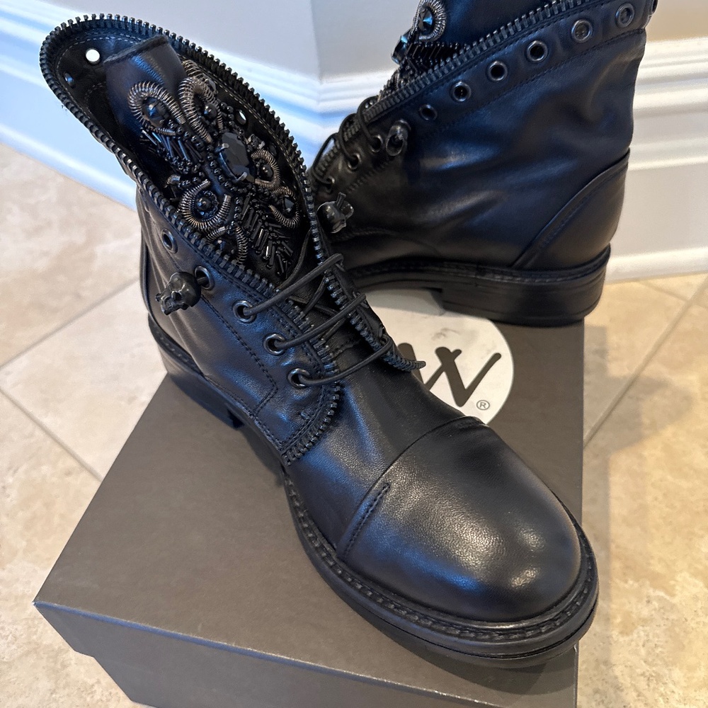 NOW brand Combat boots size 37 1/2